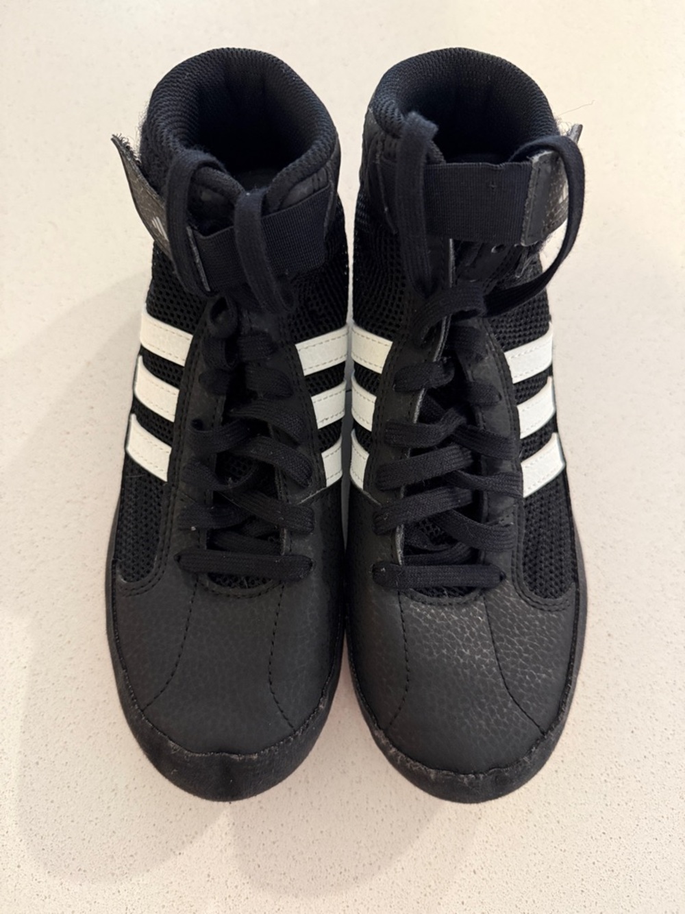 adidas Black Wrestling Shoes Youth Size 4 - Picture 2 of 8